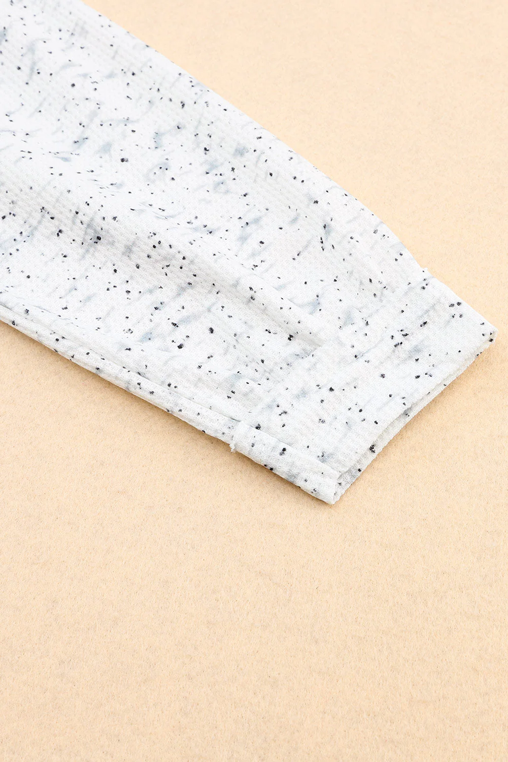 Josefina| Fashionable and minimalist winter top - Image 13
