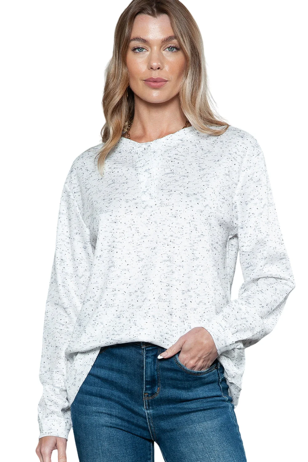 Josefina| Fashionable and minimalist winter top - Image 9