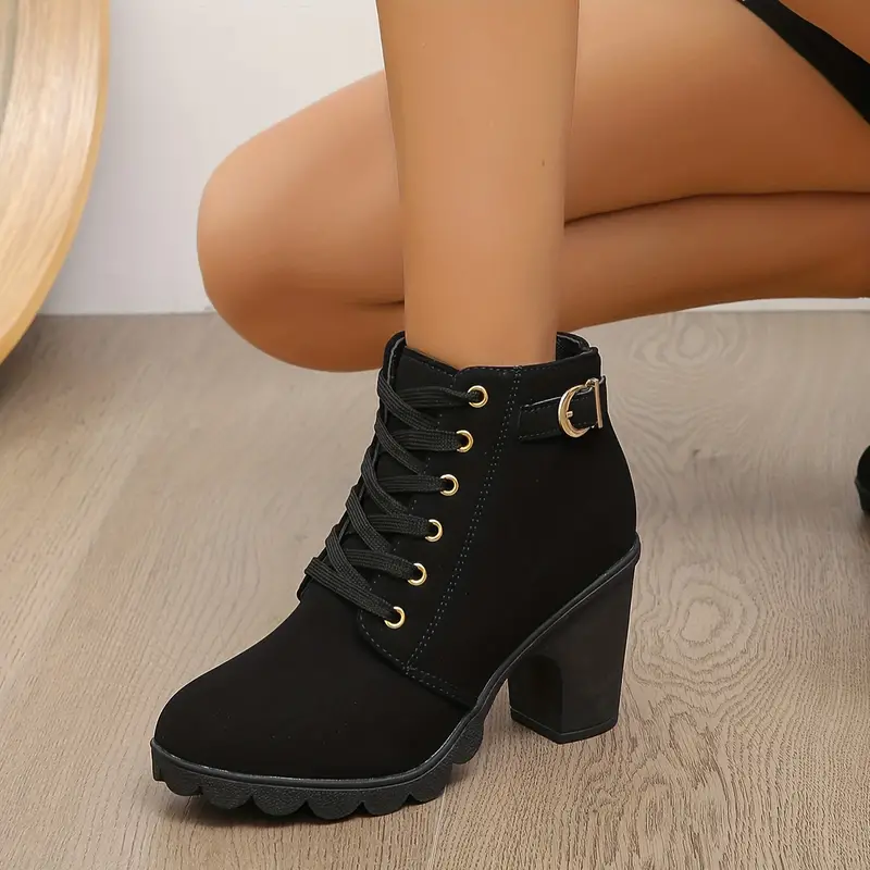 Juana | Elegant and detailed supportive footwear - Image 2