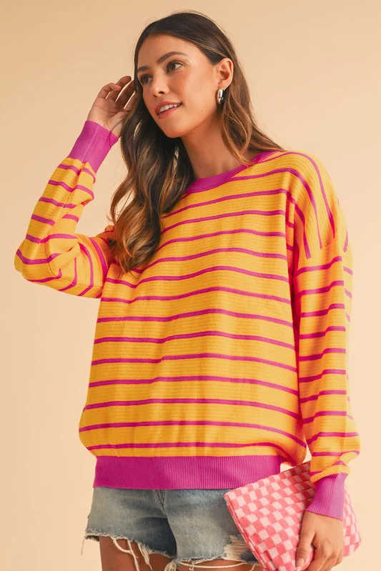 Julieta | Striped, loose sweater with a crew neck and dropped shoulders - Image 15