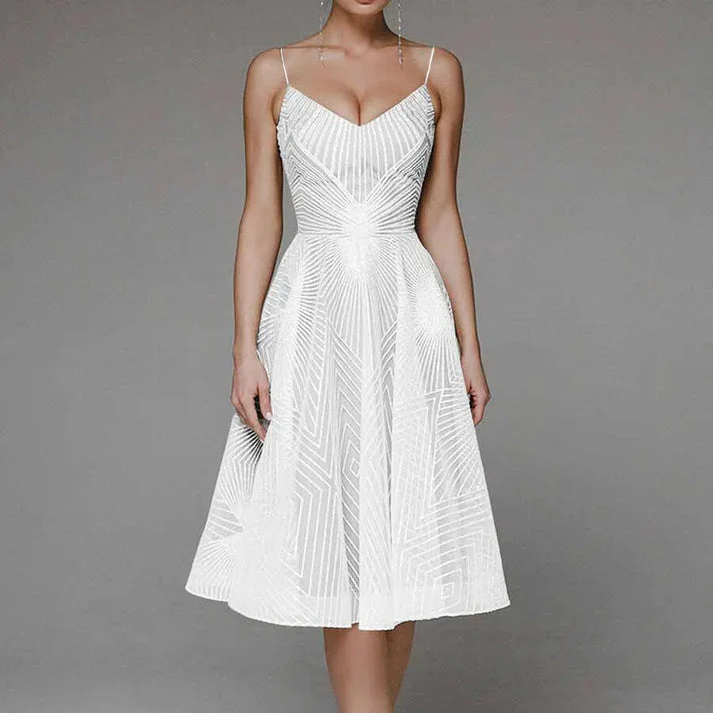 Karina® | Luxurious Elegant Dress With An Open Back - Image 3