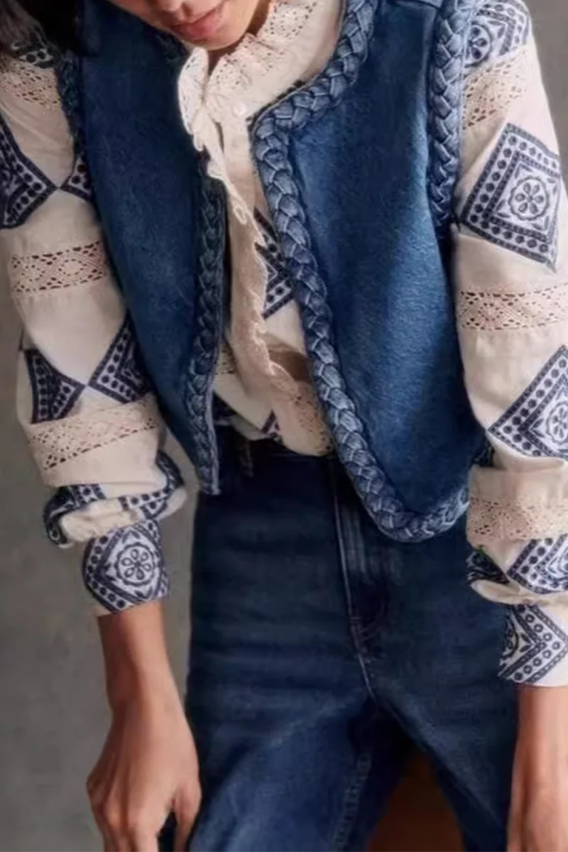 Katarina | Casual plain woven vest with O-neck - Image 2
