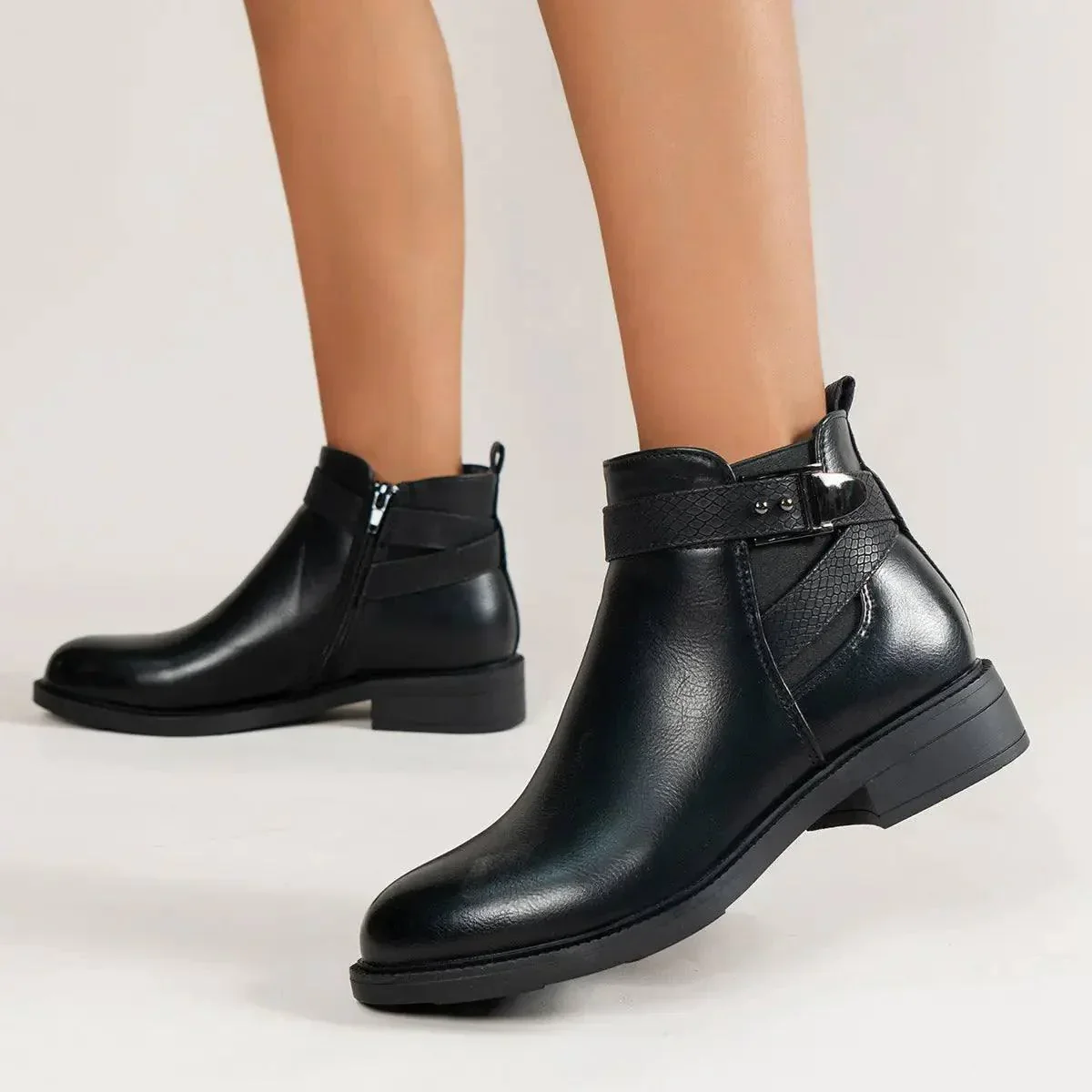 Katherine | Supportive and versatile orthopedic boots - Image 5