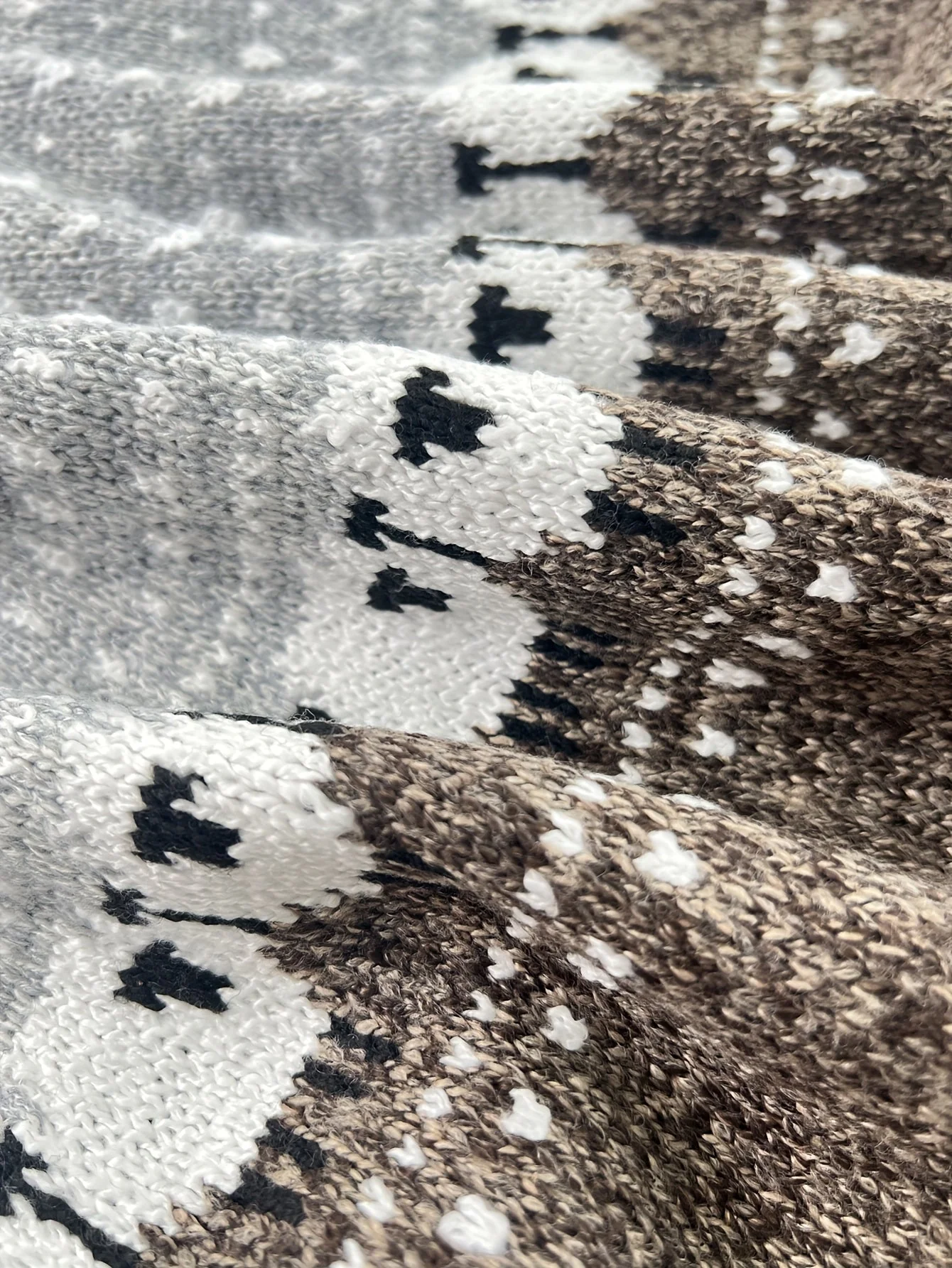 Kennedy | Elegant Jacquard Sweater - Image 2