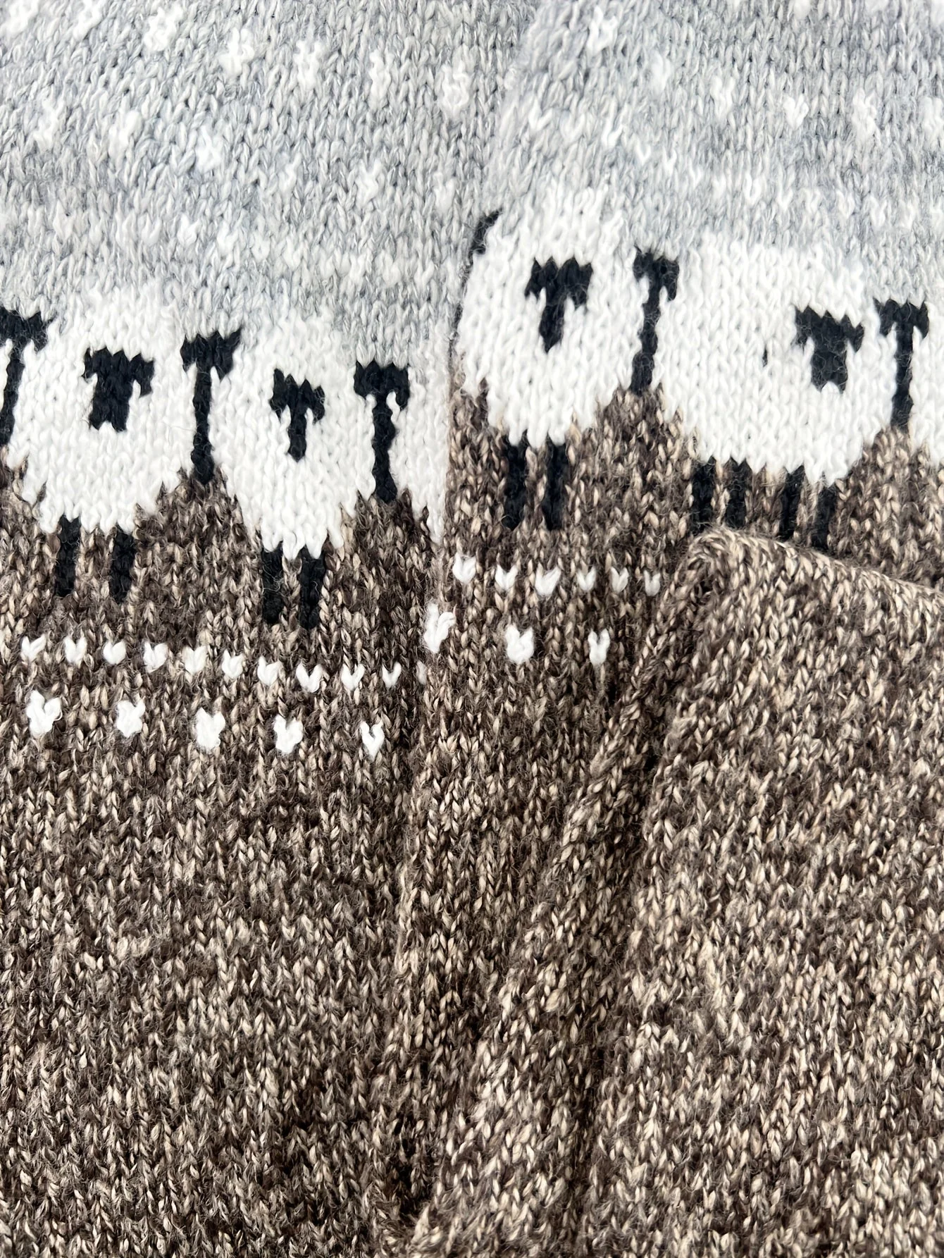 Kennedy | Elegant Jacquard Sweater - Image 3