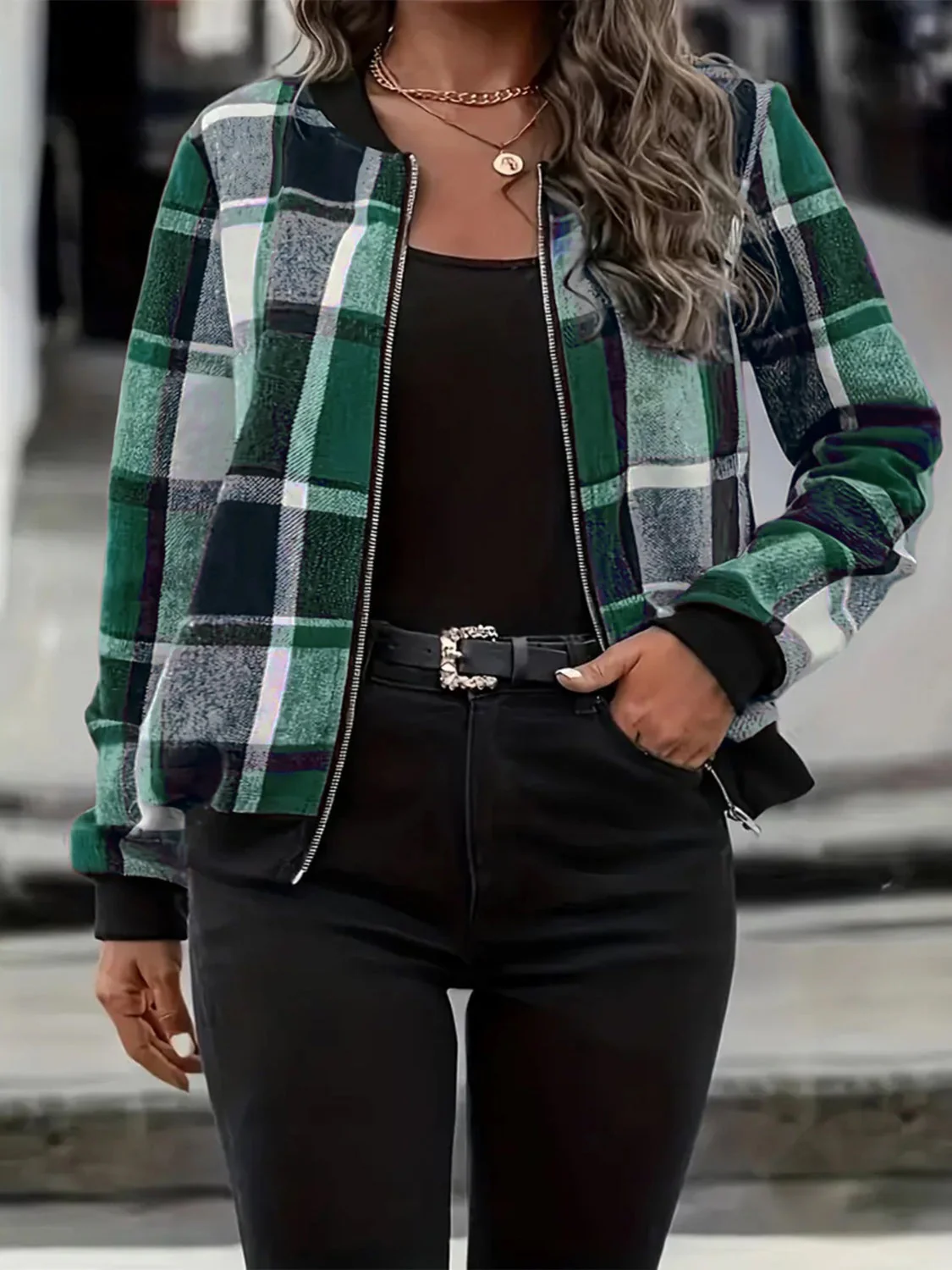Klara | Oversized checked jacket with baseball collar and zip fastening - Image 11