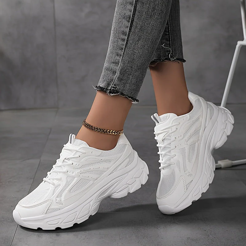 Kuri® | Fashionable and effortless sneakers