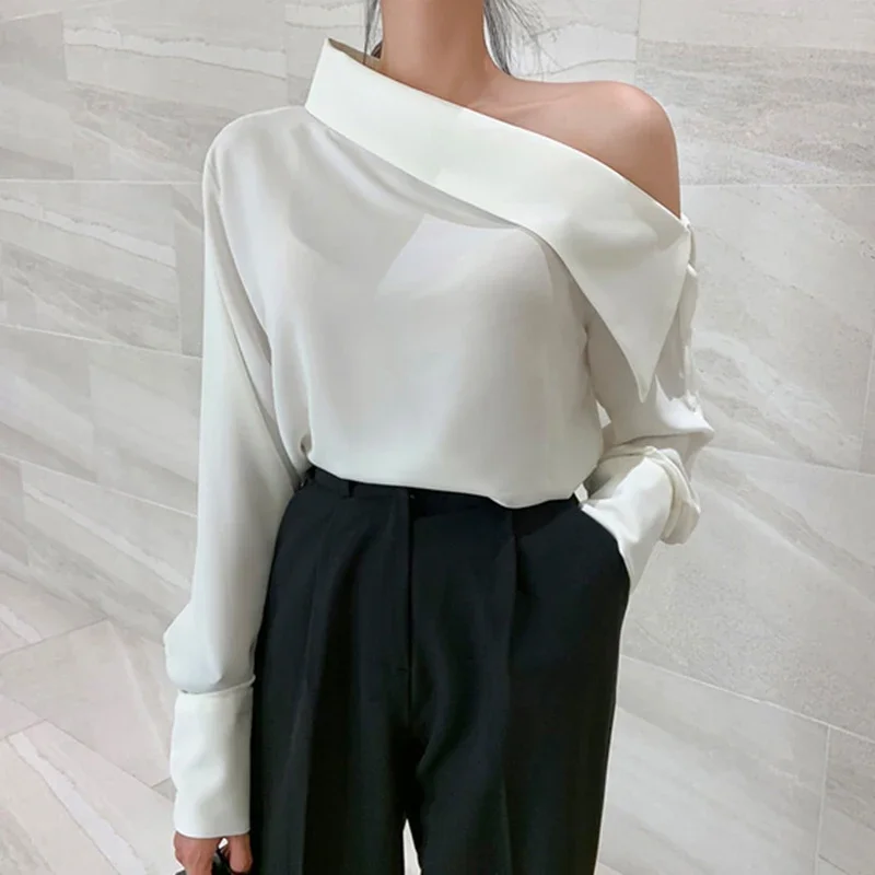 Kylee® | Blouse For Women With Asymmetrical Collar