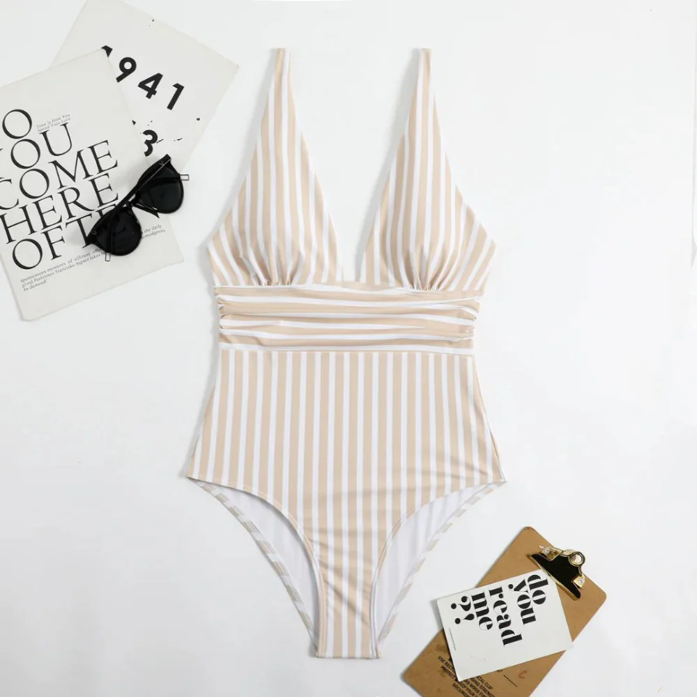 Lauretta® | Elegant Swimsuit With A Striped Pattern