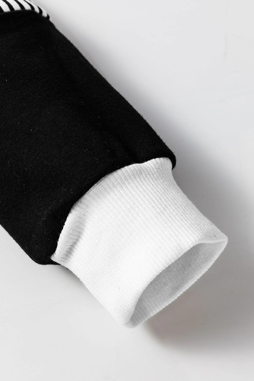 Leila® | Stylish and elegant winter garment - Image 29
