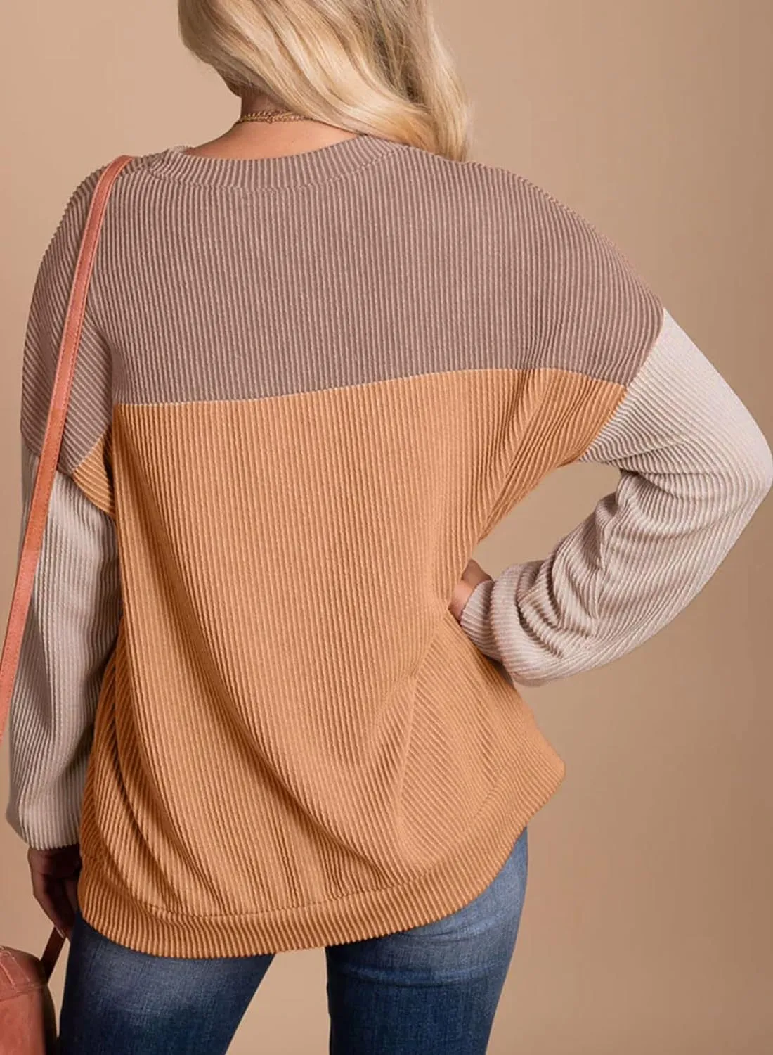 Leire | Casual crew neck pullover sweatshirt - Image 3