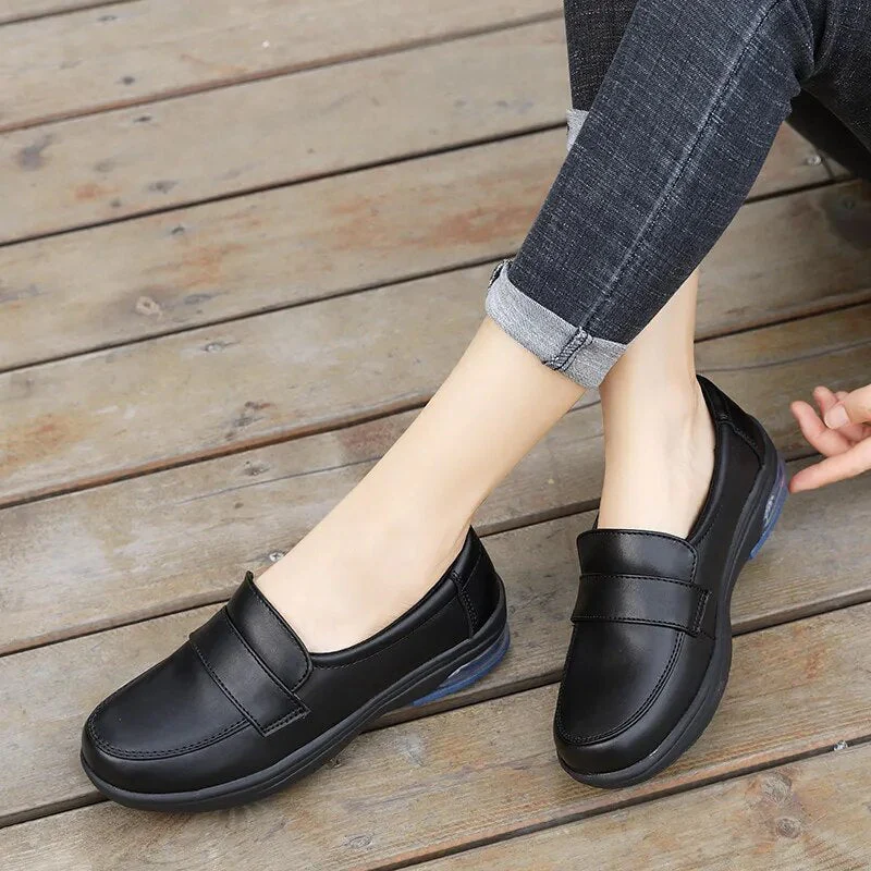 Lia® | Relaxed and stylish sneakers - Image 11