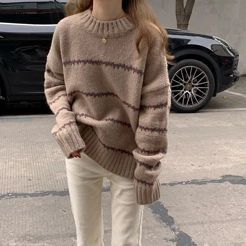 Lidia | Cozy striped sweater for women