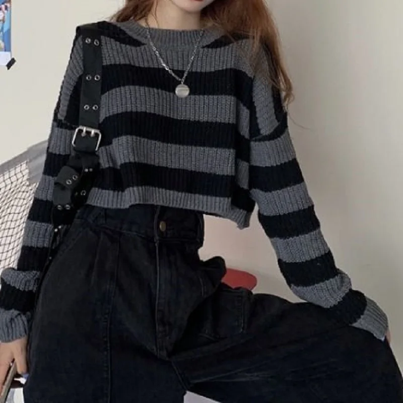 Lien | Elegant striped sweater for women - Image 2
