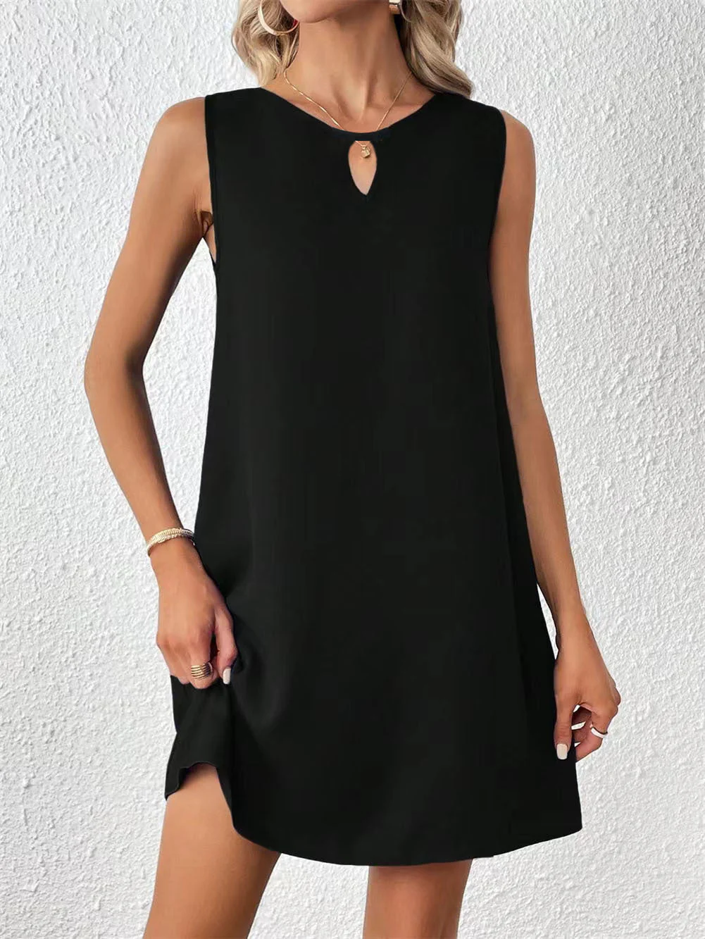 Liliana® | Women'S A-Line Dress With Chic Keyhole Neckline - Image 3