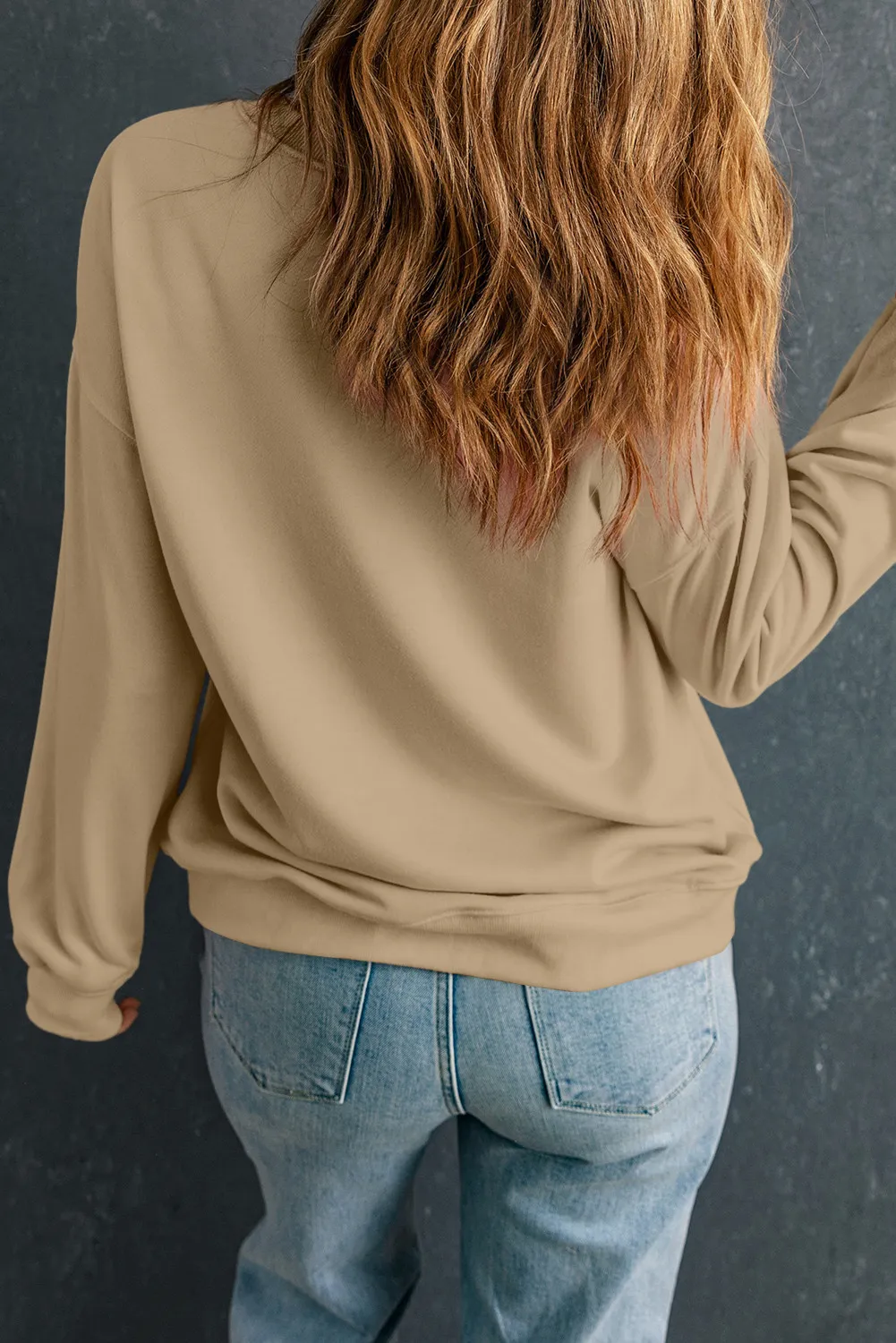 Lotte | Plus size sweatshirt with a pumpkin graphic and dropped shoulders - Image 2