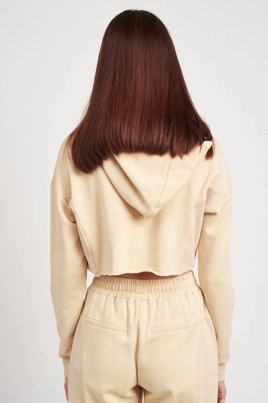 Lucía | SHORT HOODIE WITH DRAWSTRING - Image 5