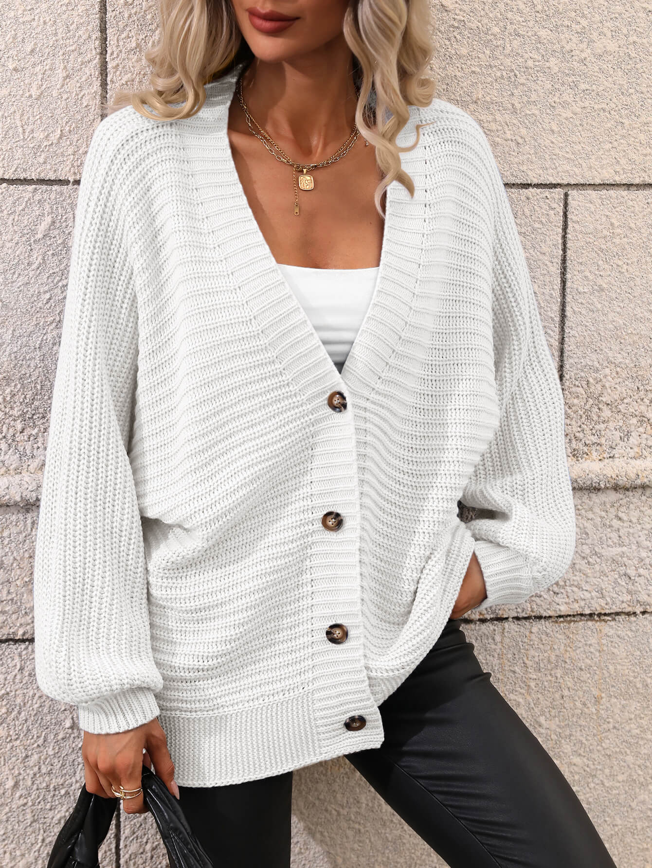 Luisa | Chic and versatile winter cardigan - Image 19