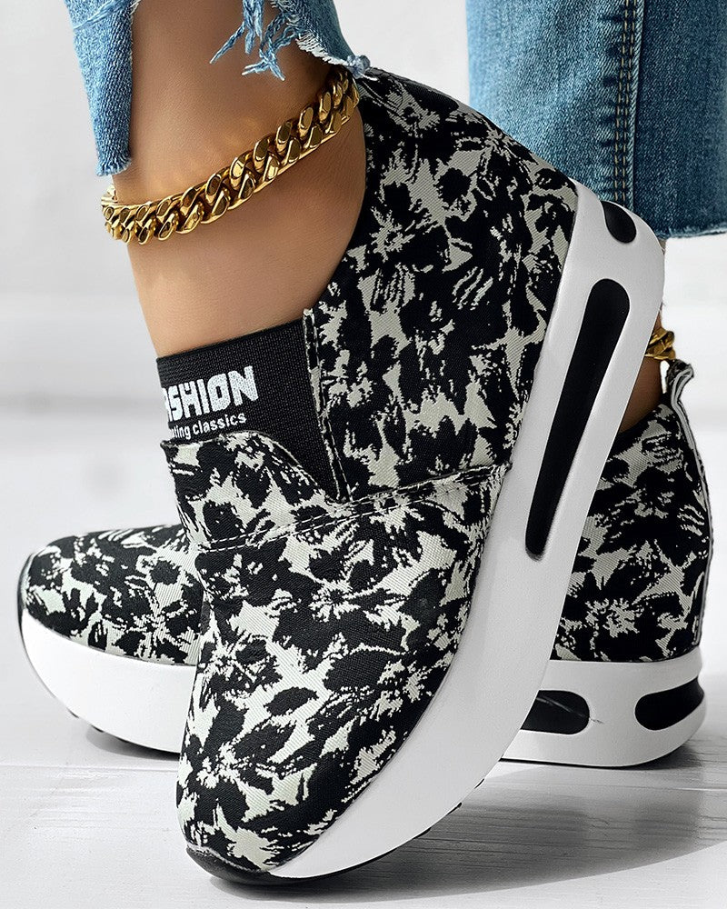 Maite | Supportive and stylish orthopedic sneakers - Image 2