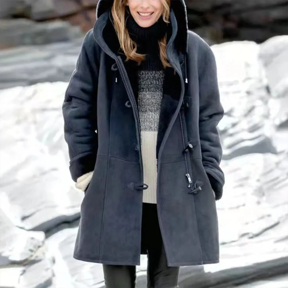 Maite | Warm winter coat with a unique look - Image 9