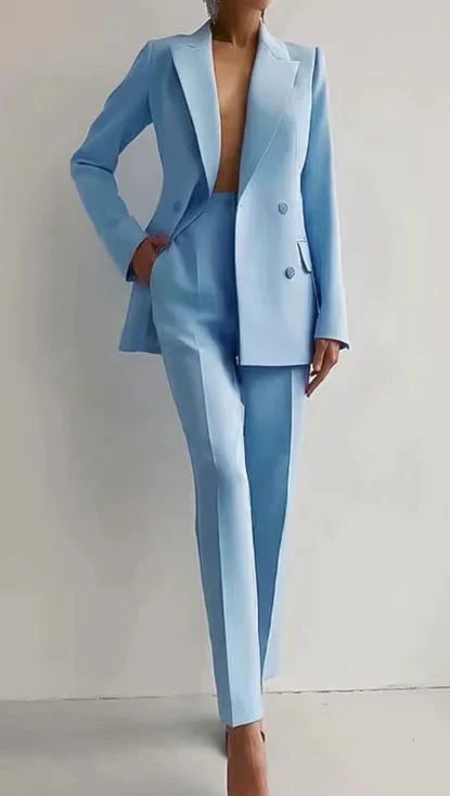 Manuela | Elegant suit for women - Image 3