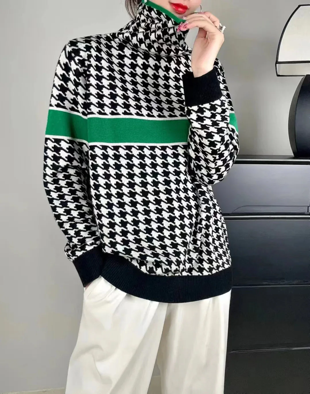 Mara® | Elegant turtleneck sweater - Image 5