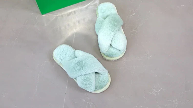 Mara® | Women's fluffy cross-strap slippers - Image 10