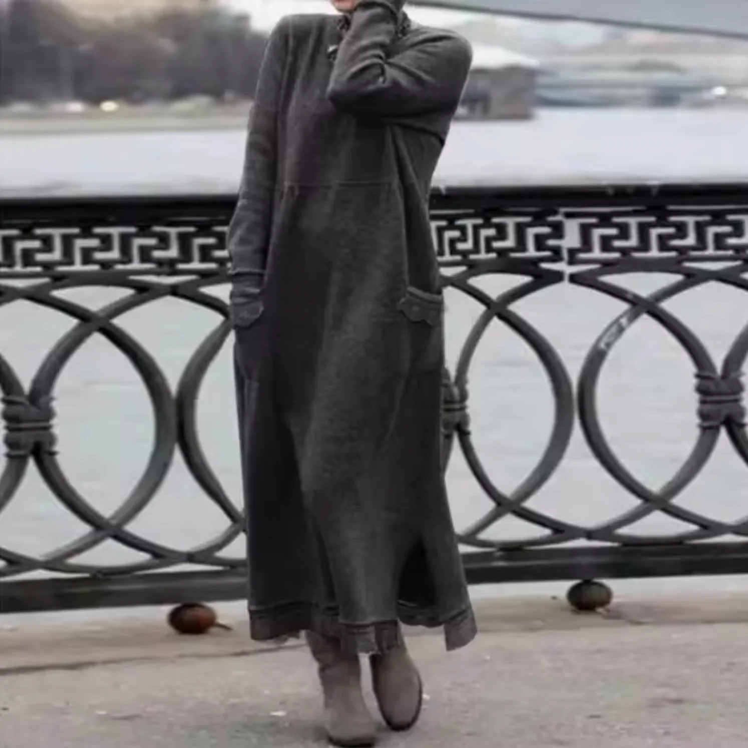 Maria Elena | Loose velvet sweatshirt dress - Image 4