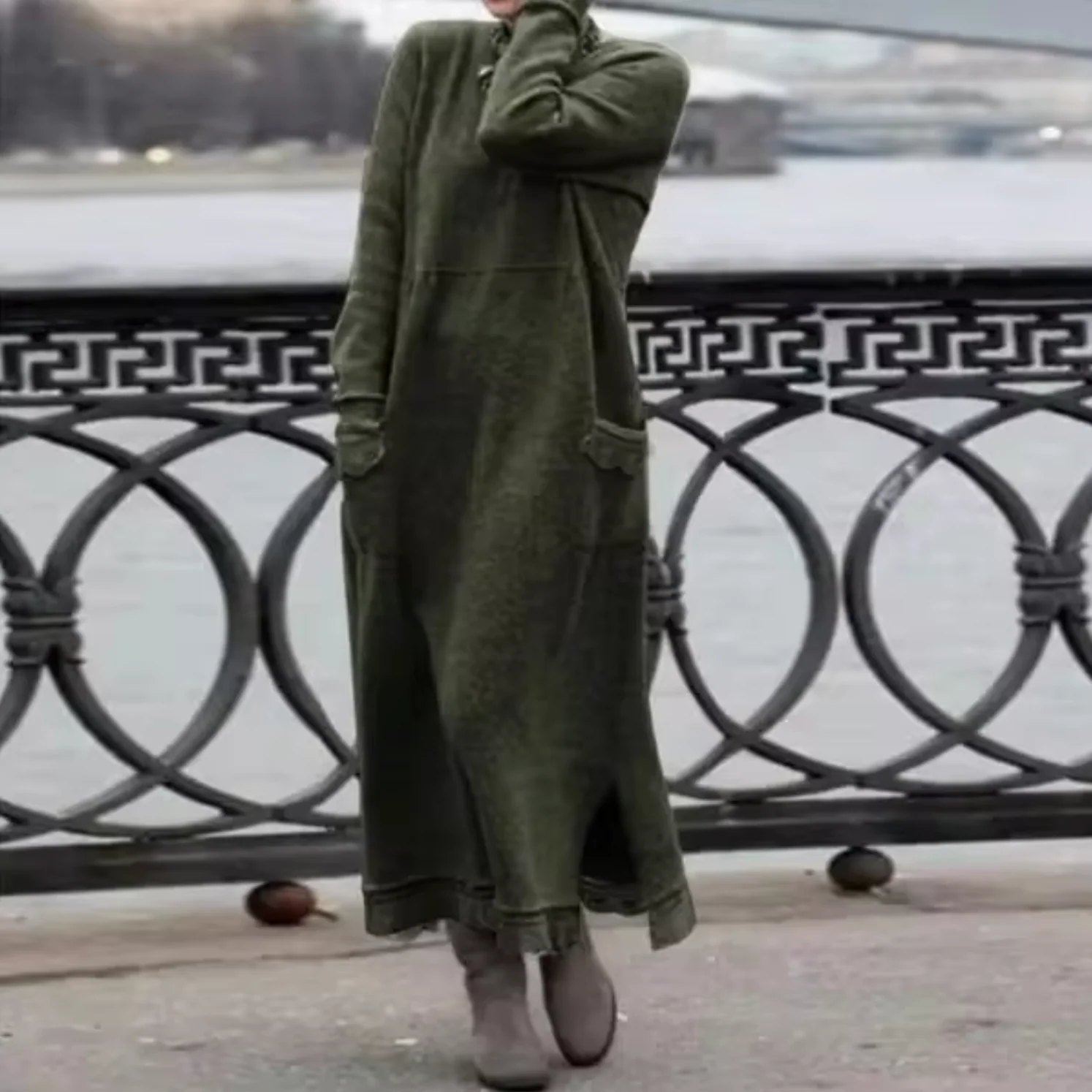 Maria Elena | Loose velvet sweatshirt dress - Image 5