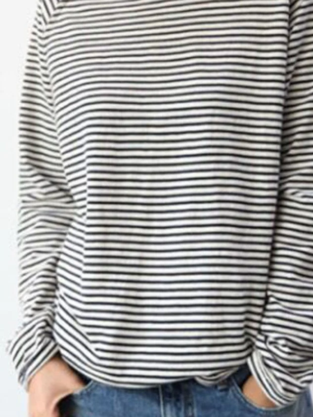 Maria Elena | Modern and fashionable winter clothing item
