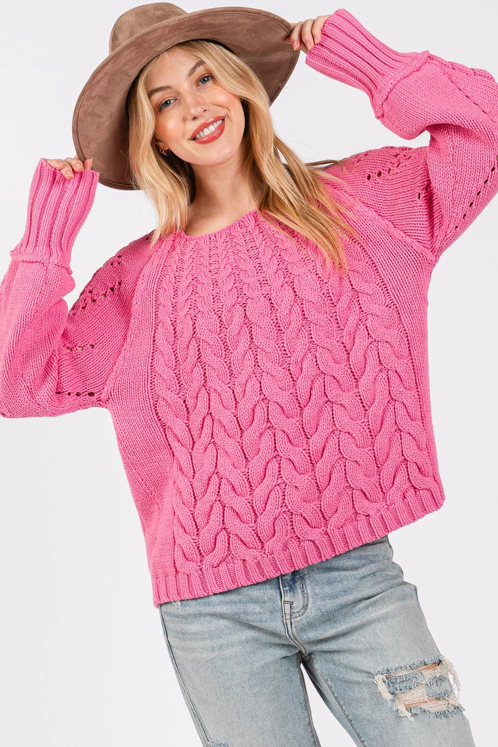 Mariana | Long-sleeved cable knit sweater - Image 5
