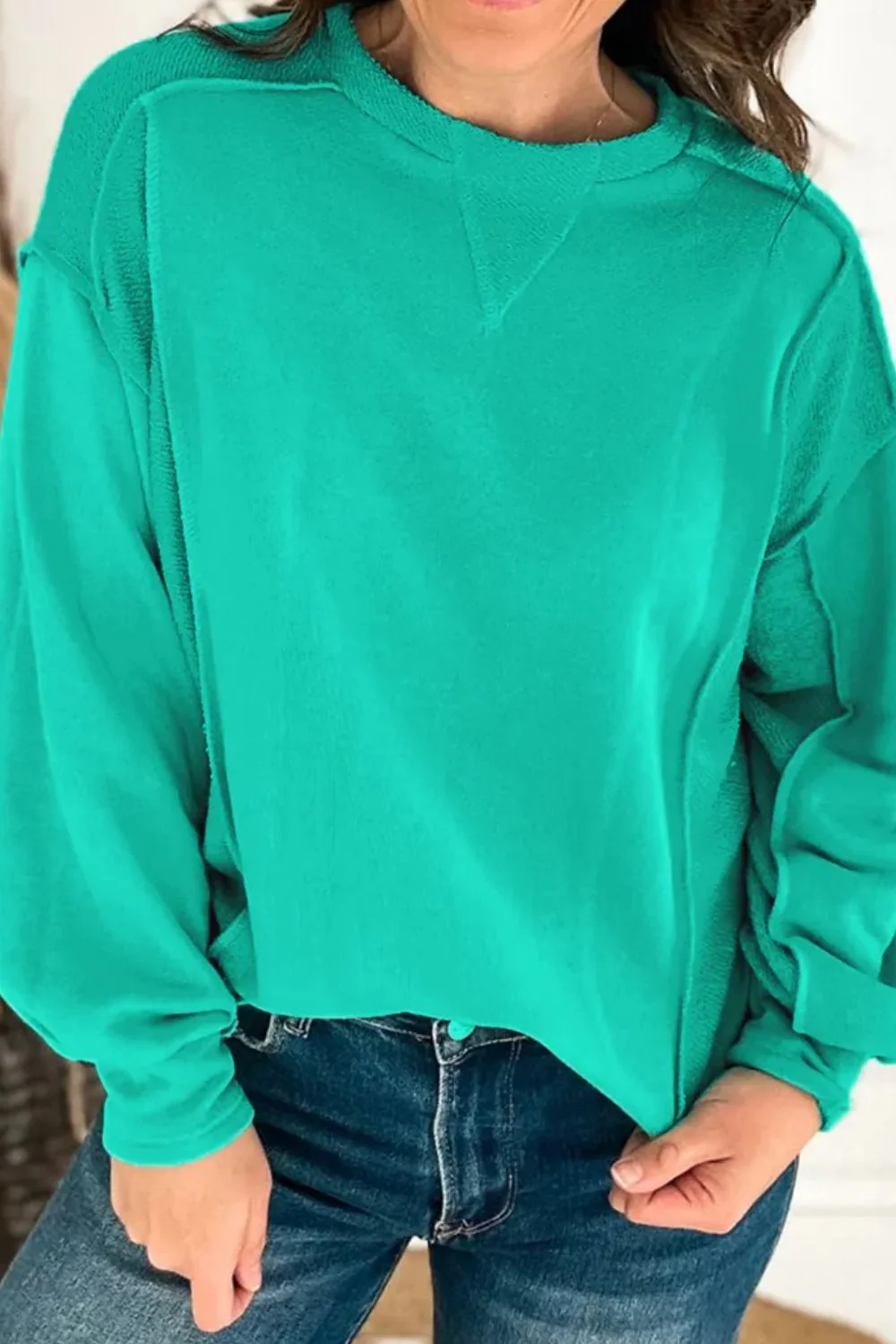 Mariana | Long-sleeved sweatshirt with exposed seam and crew neck - Image 5