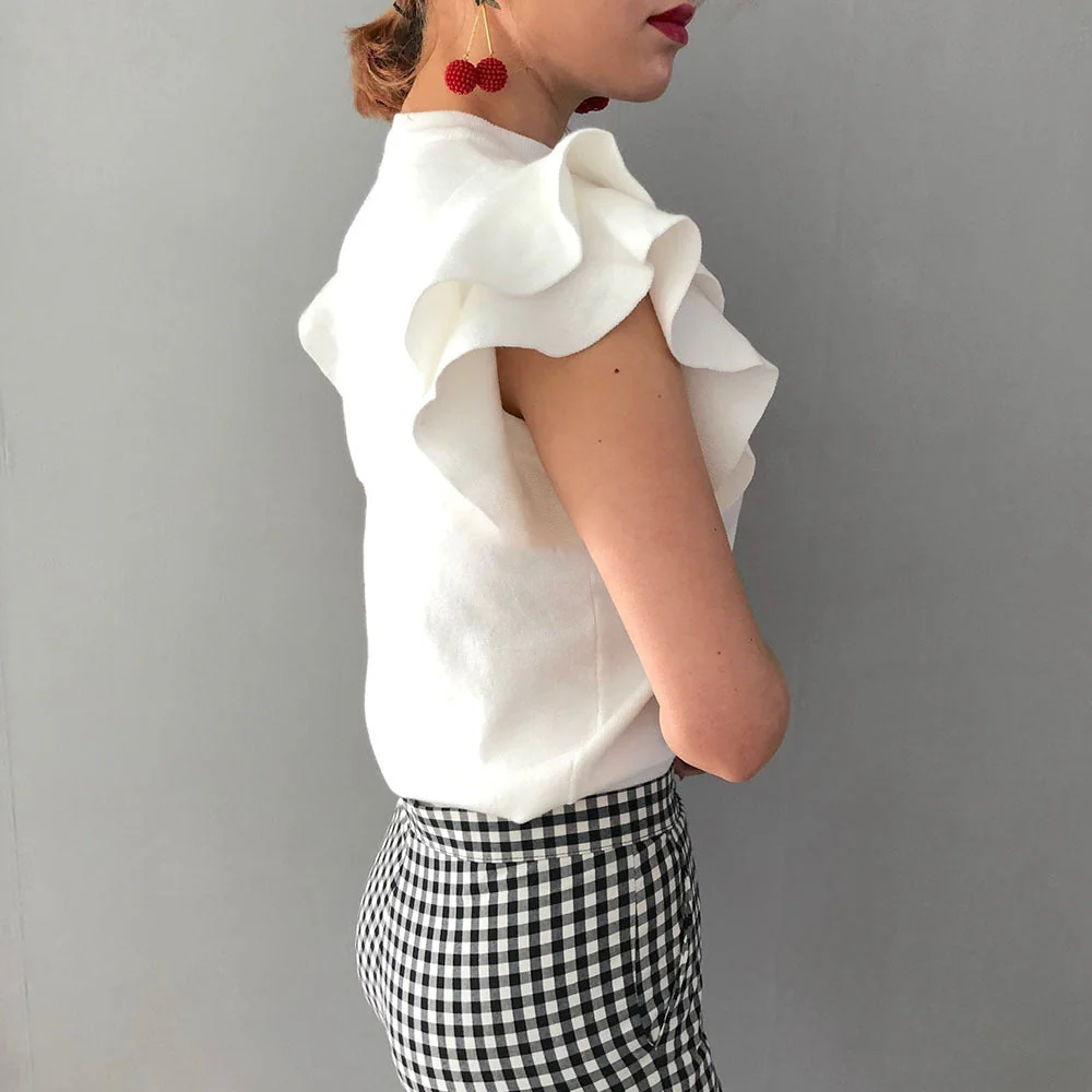 Maribel® | Fashionable Blouse Hemmed With Ruffles - Image 2
