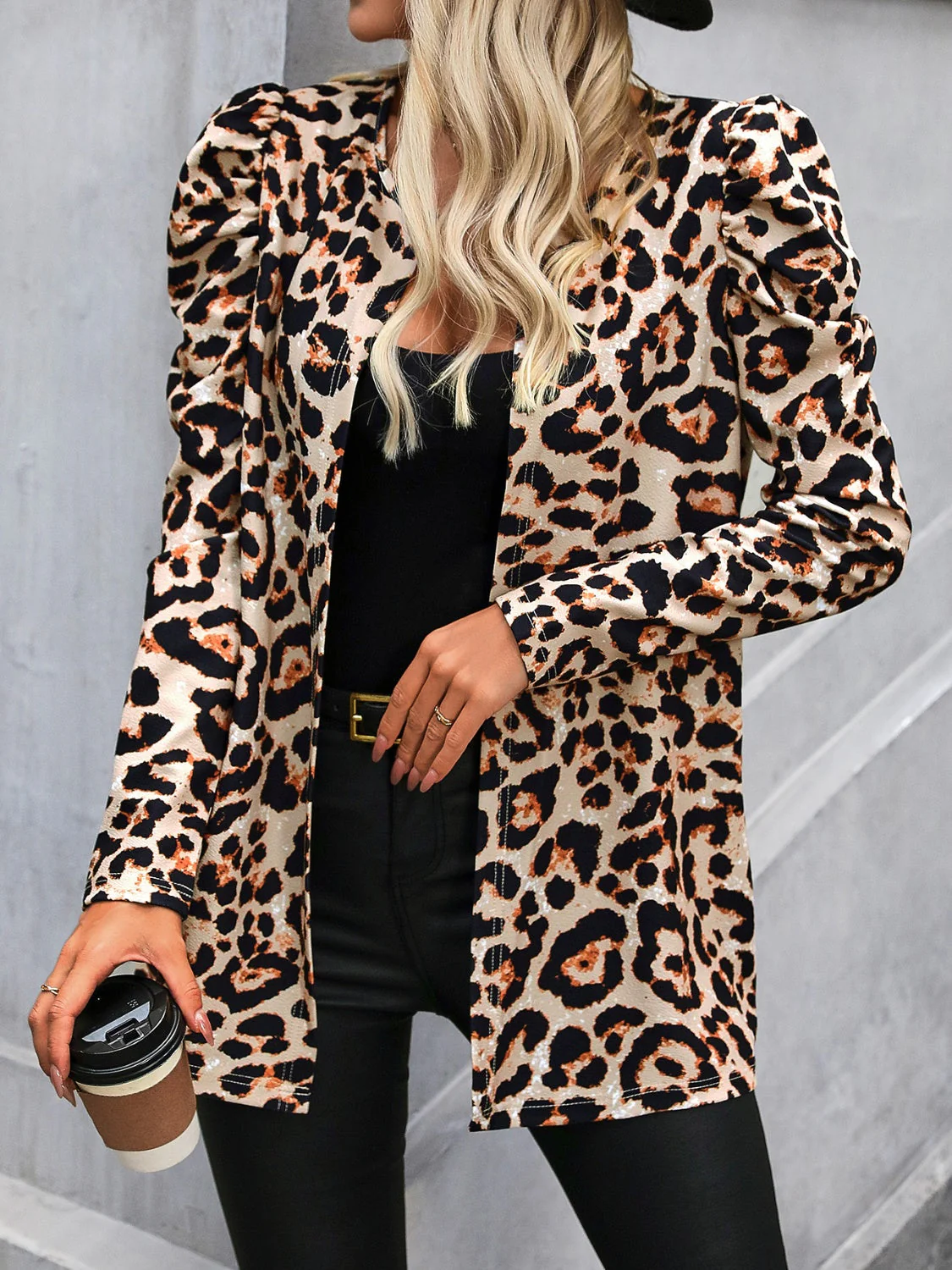 Marlies | Leopard print jacket with open puff sleeves at the front - Image 6