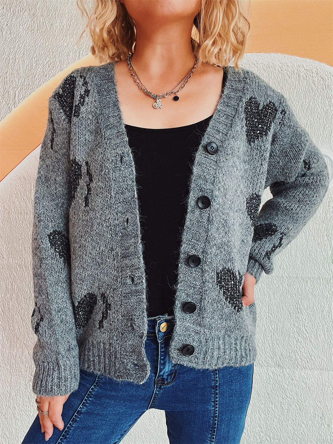 Marlies | Long-sleeved cardigan with heart buttons - Image 4