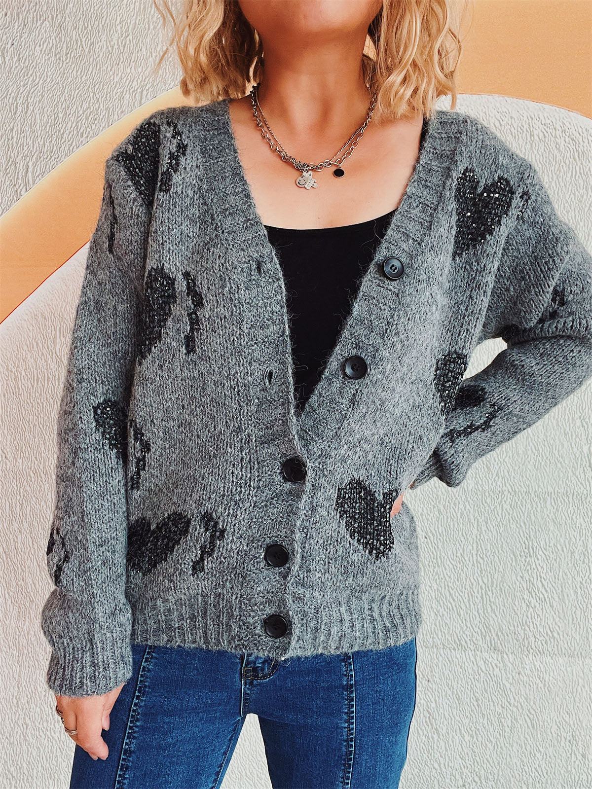 Marlies | Long-sleeved cardigan with heart buttons - Image 7