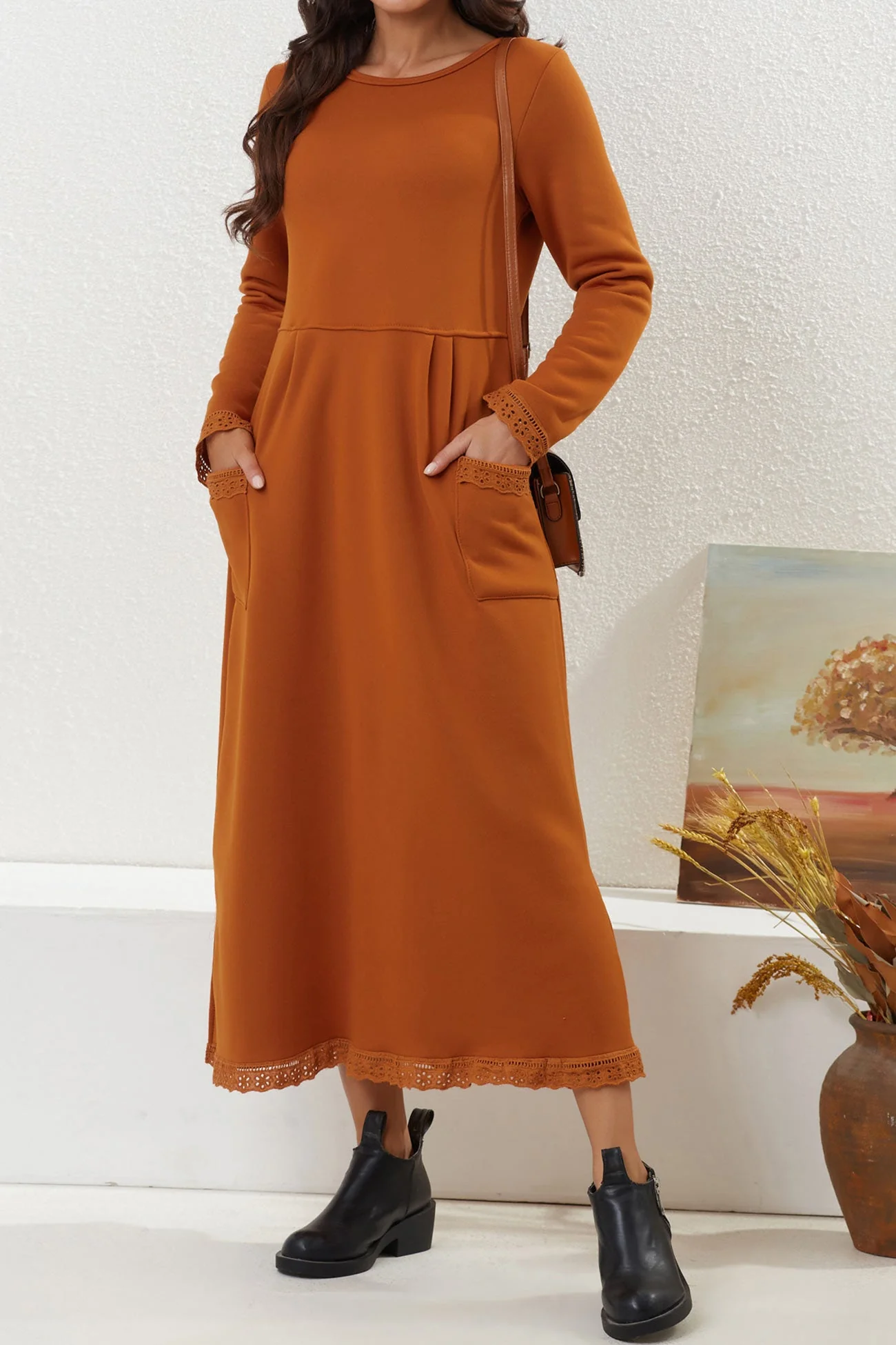 Marta | Solid dress with lace hem and pockets - Image 13