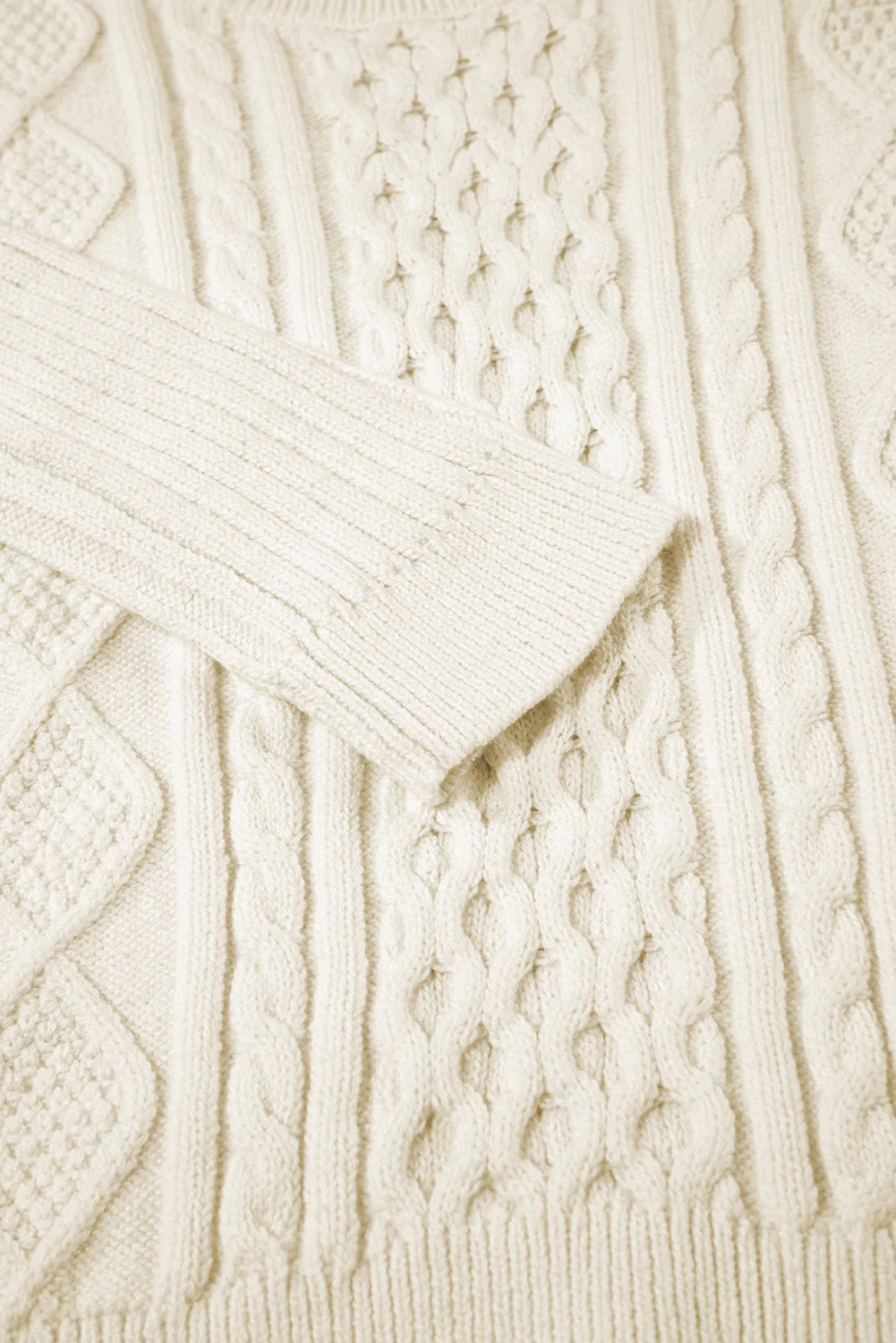 Melanie | Chic and versatile winter sweater - Image 8