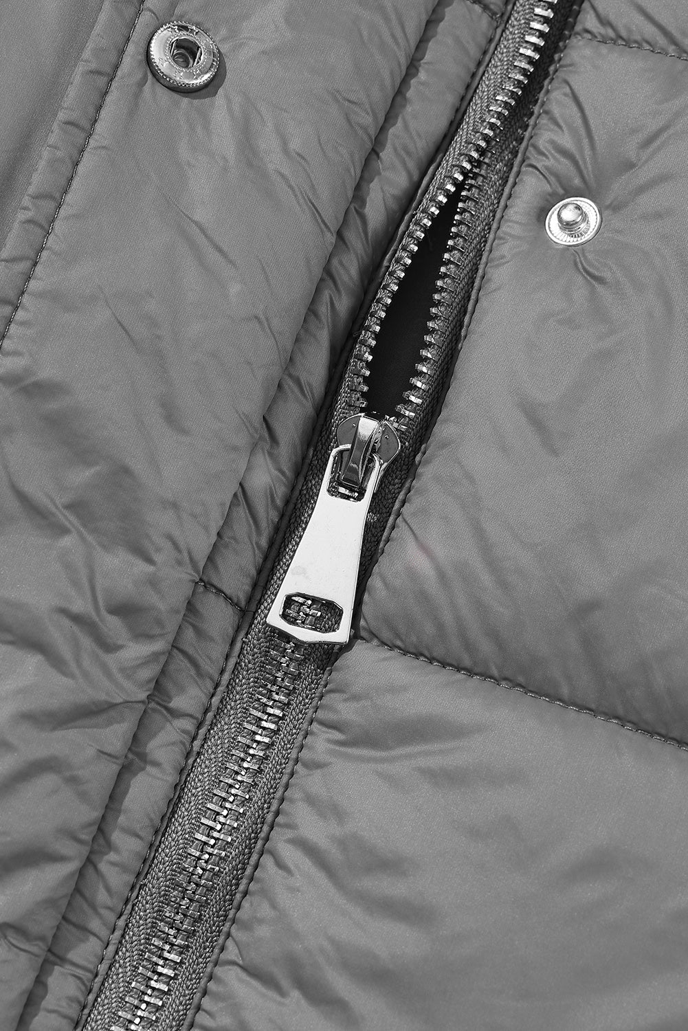 Mercedes | Casual and relaxed winter coat - Image 47