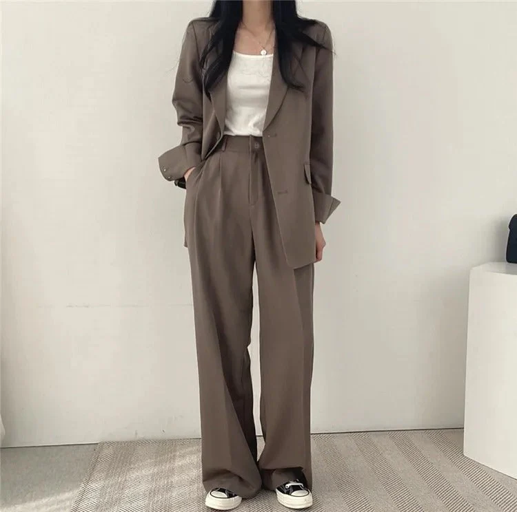 Milagros® | Blazer and trouser set for women - Image 9