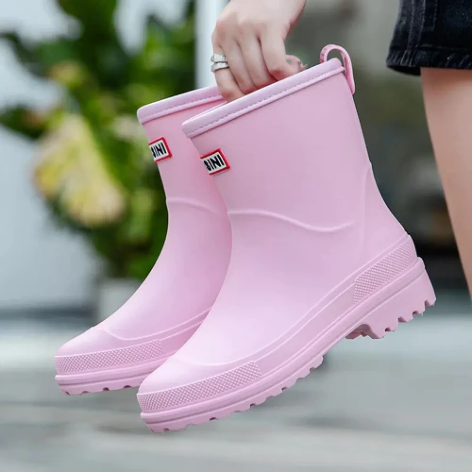 Milagros | Fashionable waterproof women's rain boots - Image 2