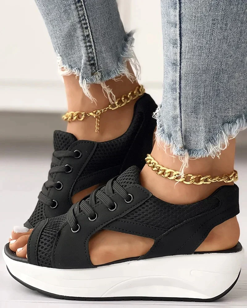 Milagros® | Stylish Sandals With Contrast Insert And Arch Support - Image 4
