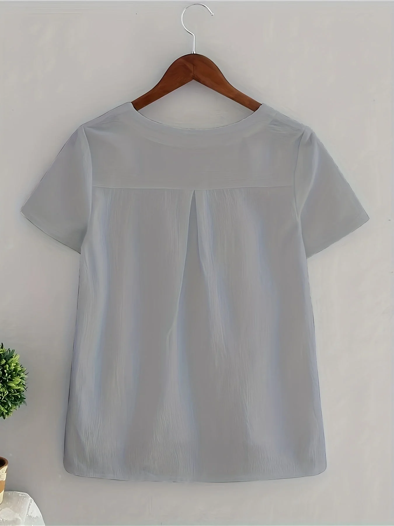 Mina® | Women'S White V-Neck Linen Blouse - Image 3