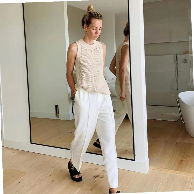 Miranda® | Knitted Sleeveless - Image 2