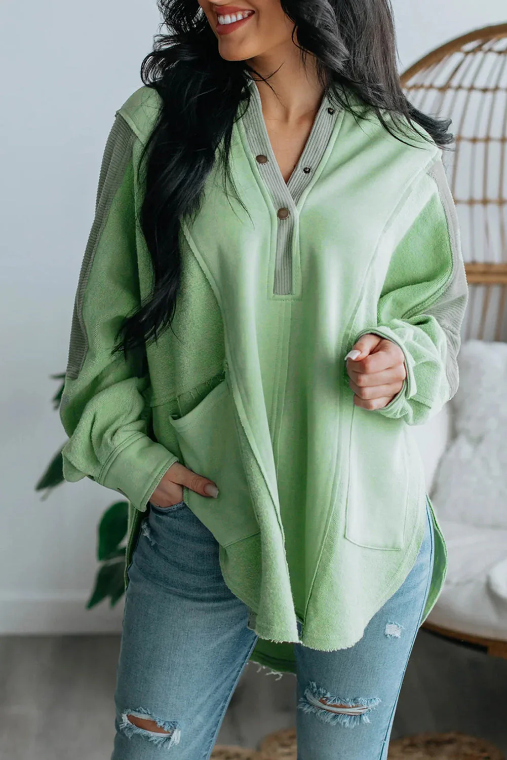 Nadia | Elegant and casual winter hoodie - Image 3