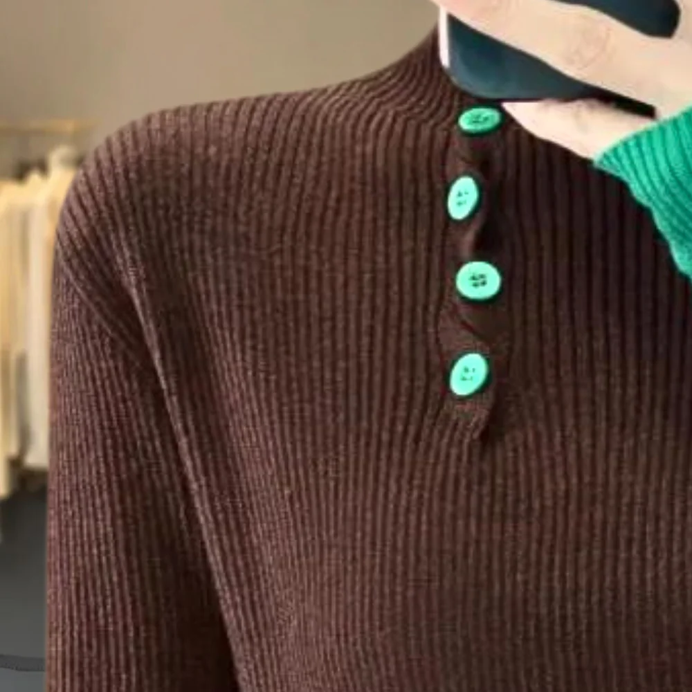 Nadia | Relaxed and stylish winter sweater - Image 2