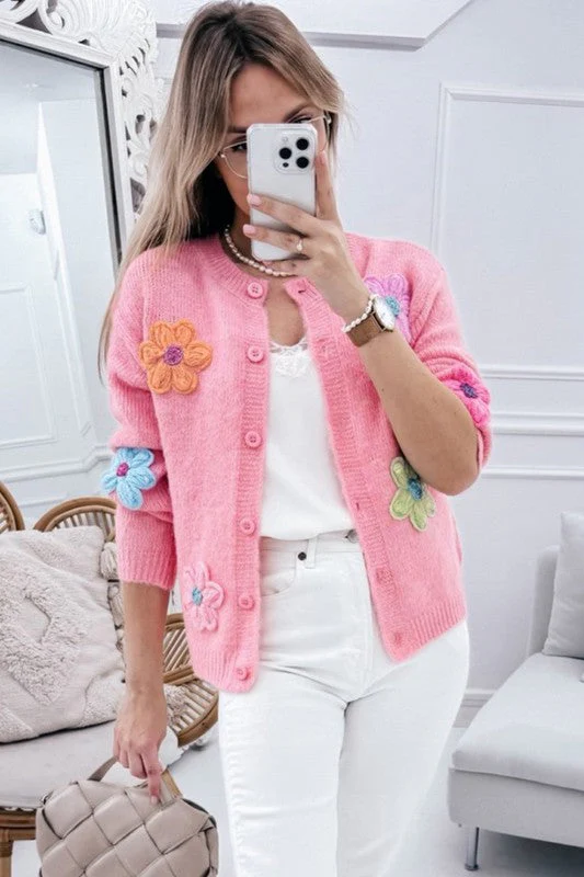 Nadine | Knitted cardigan with floral pattern and buttons - Image 17
