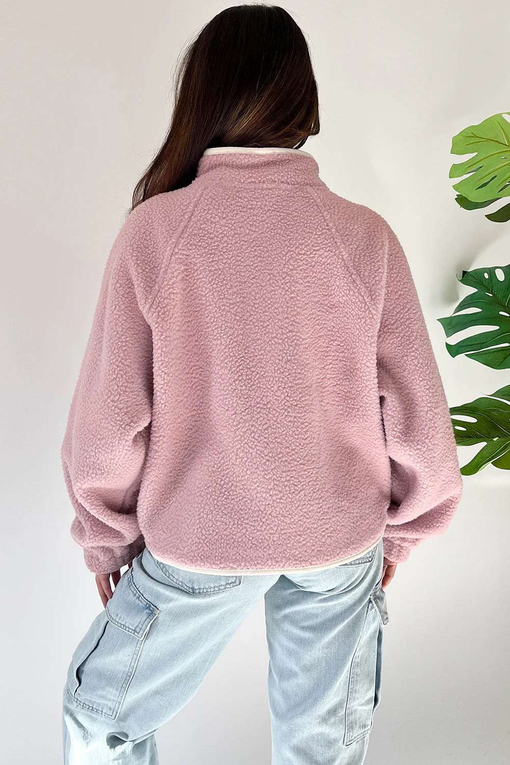 Natalia | Long-sleeved sweatshirt with a half-length snap fastening and side slit pockets - Image 4
