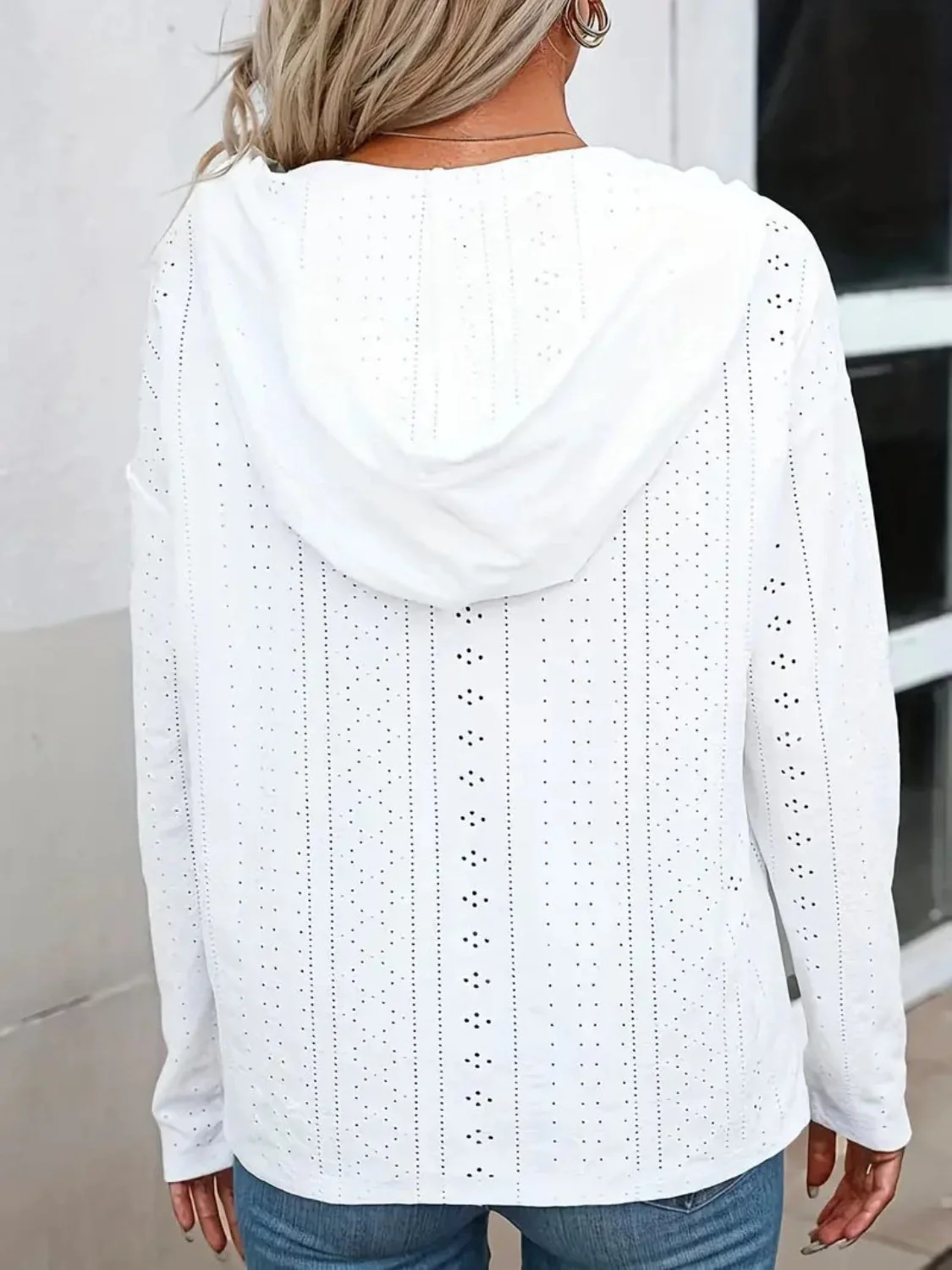 Nicole | Long sleeve hoodie with drawstring and eyelets - Image 2