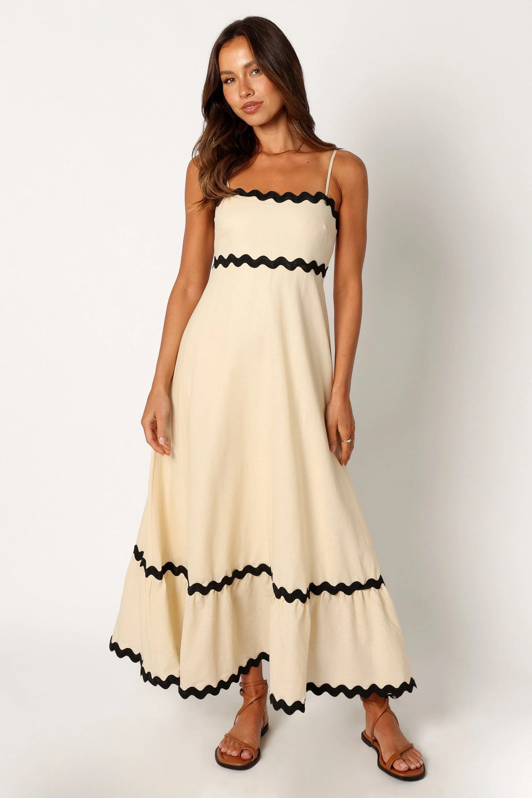 Nora® | Contrast Long Capri Dress